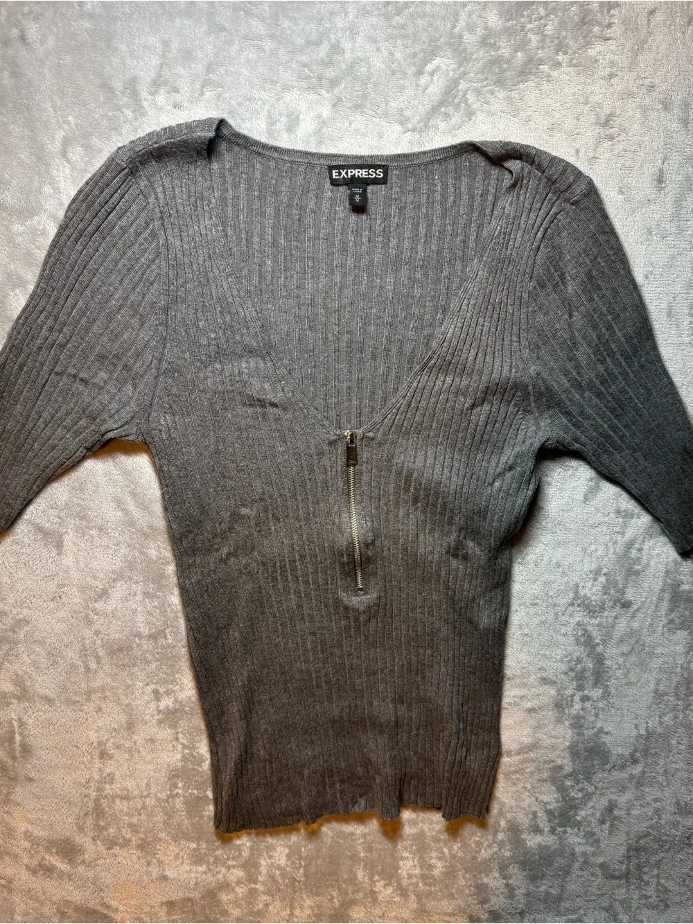 Express Gray Ribbed Knit Top - Picture 1 of 2